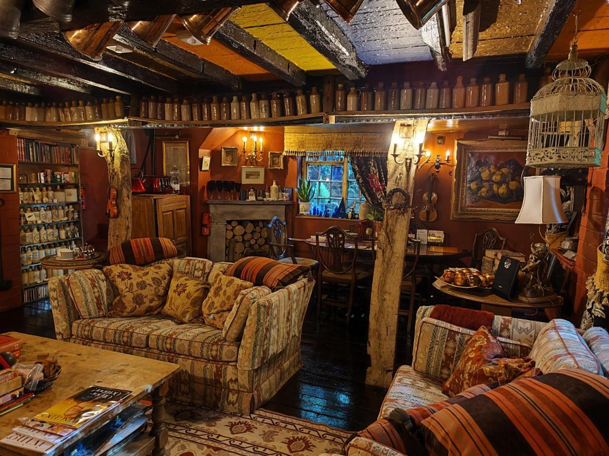 Wizards Thatch Luxury Suites Alderley Edge Εξωτερικό φωτογραφία