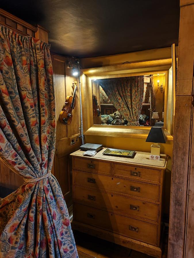 Wizards Thatch Luxury Suites Alderley Edge Εξωτερικό φωτογραφία